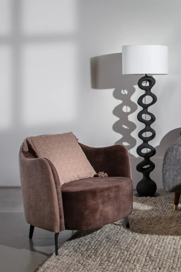 ⁦מנורת רצפה וודי רינגס בלק⁩ – תמונה ⁦2⁩