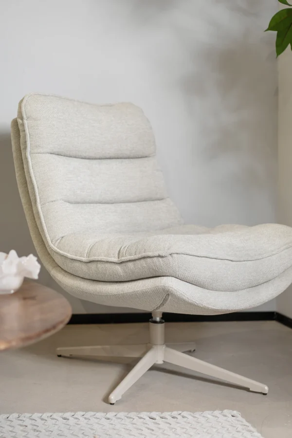 ⁦כורסא כריסטין אופוויט⁩ – תמונה ⁦4⁩