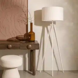מנורת רצפה לוקה וויט
