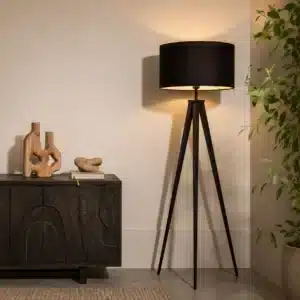 מנורת רצפה לוקה בלק